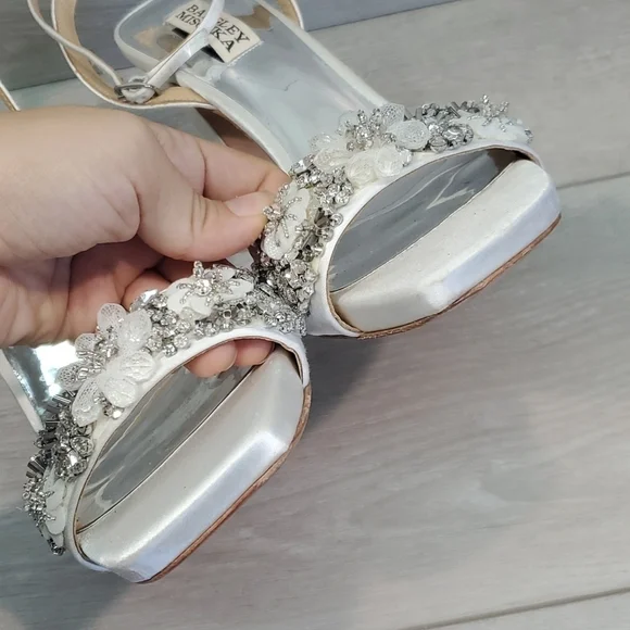 Badgley Mischka Womens Heels Sandals shoes sz 9.5 - Picture 3 of 12